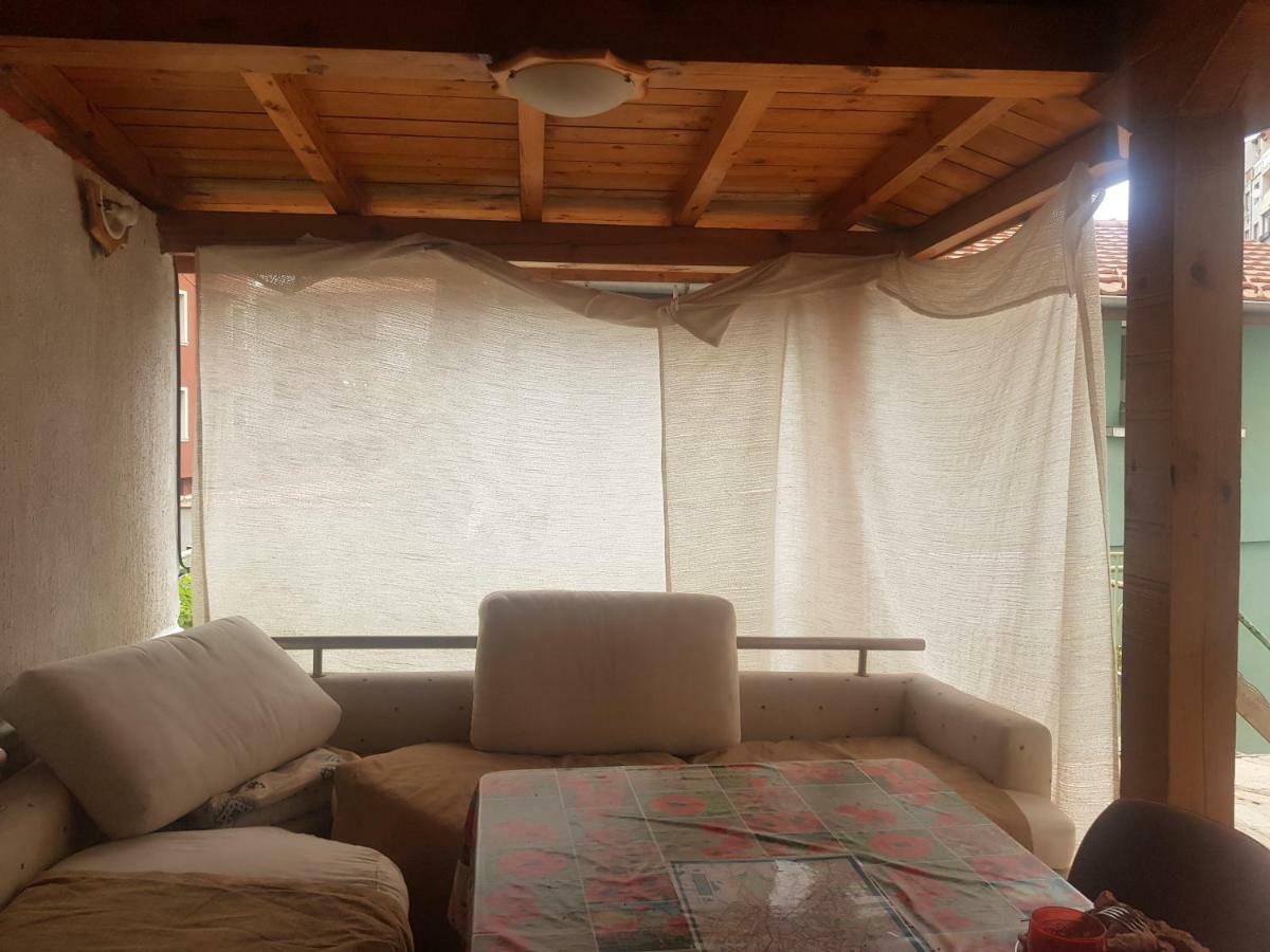 Libera Hostal