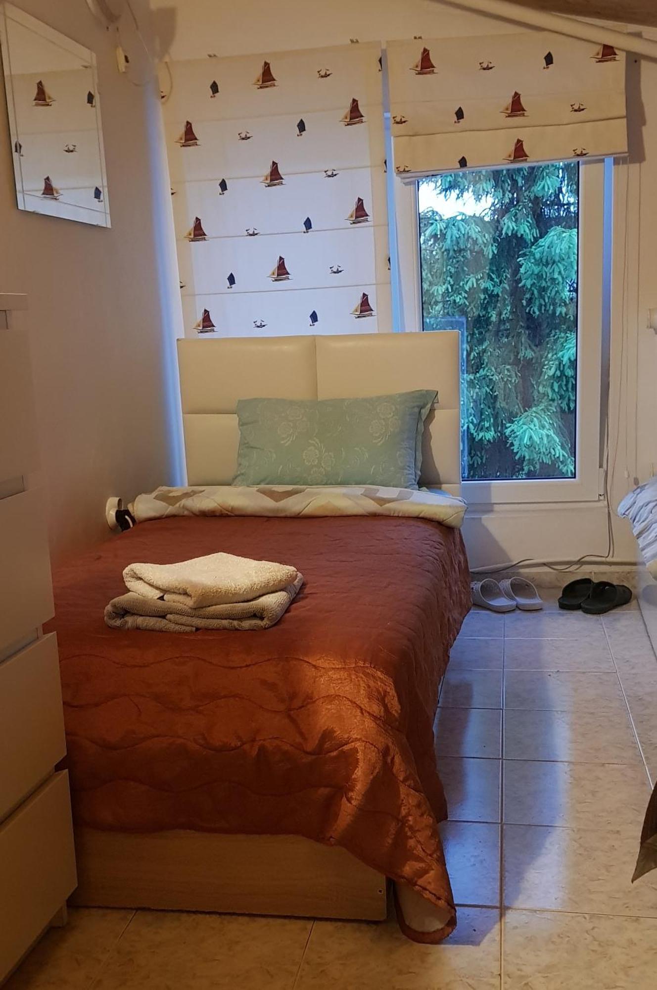 Libera Hostel *